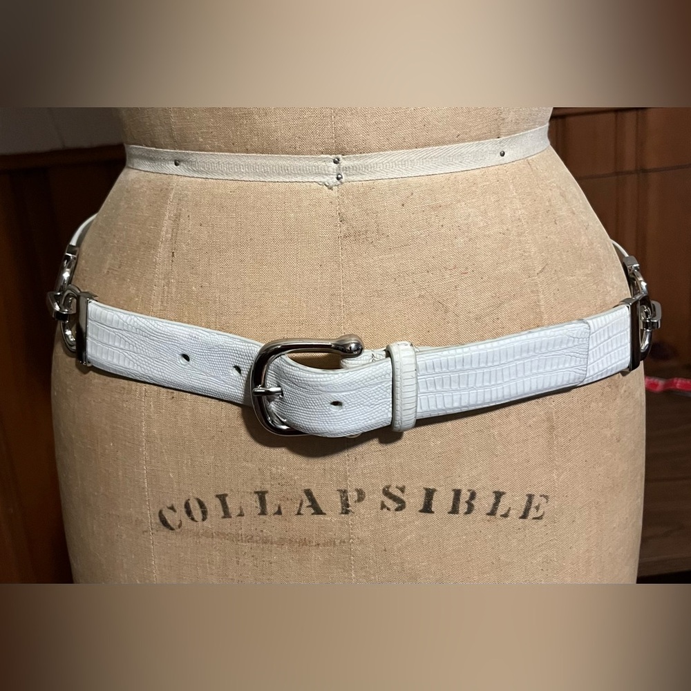 Ivory textured vegan belt